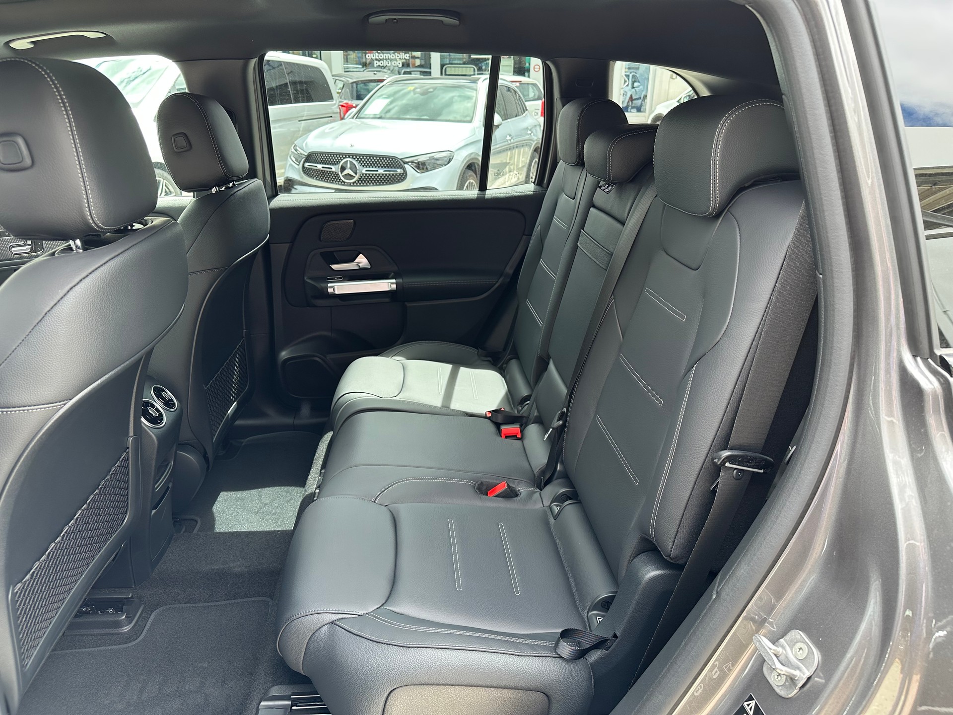 MERCEDES-BENZ EQB 350 AMG Line 4matic - 11