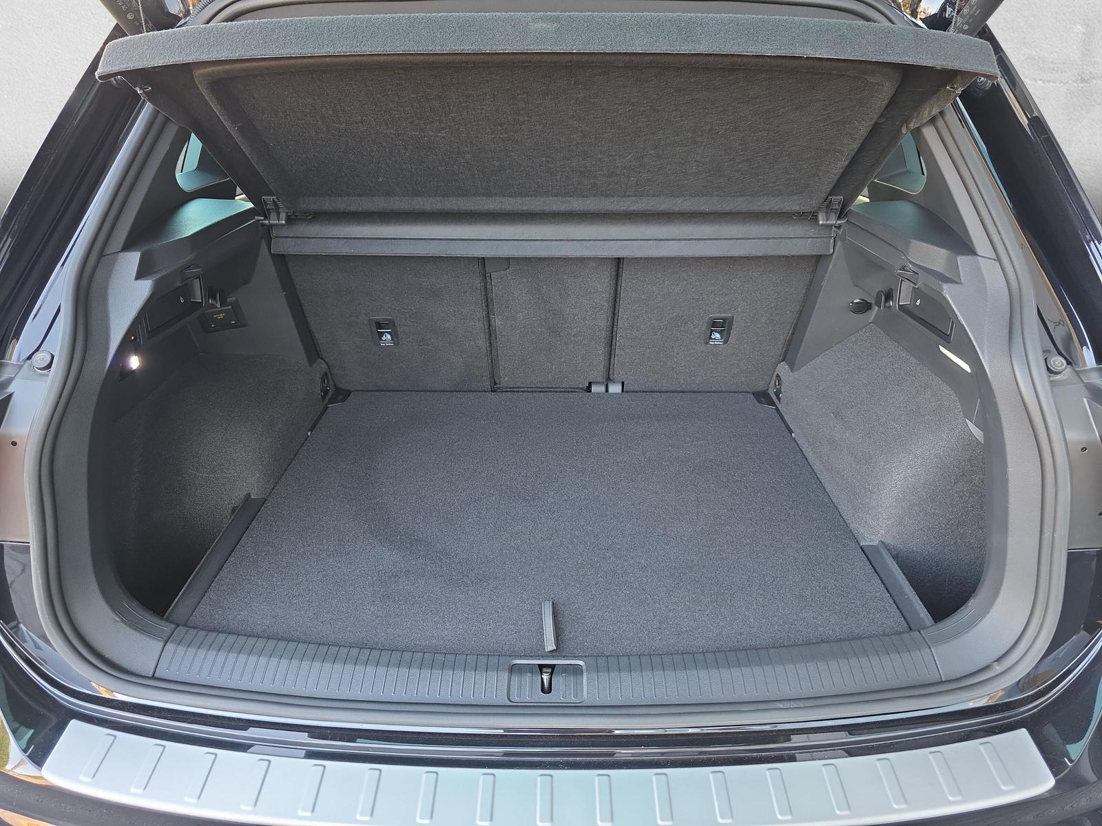 VW Tiguan R-Line 2.0 TDI SCR DSG (CH) - 11