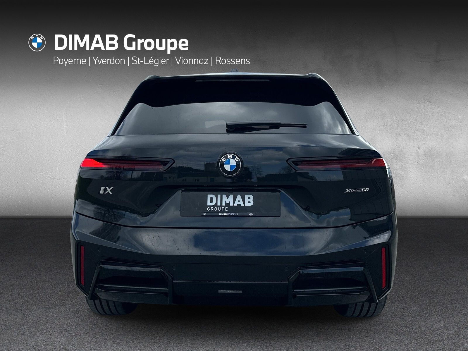 BMW iX xDrive60 M Sport - 4