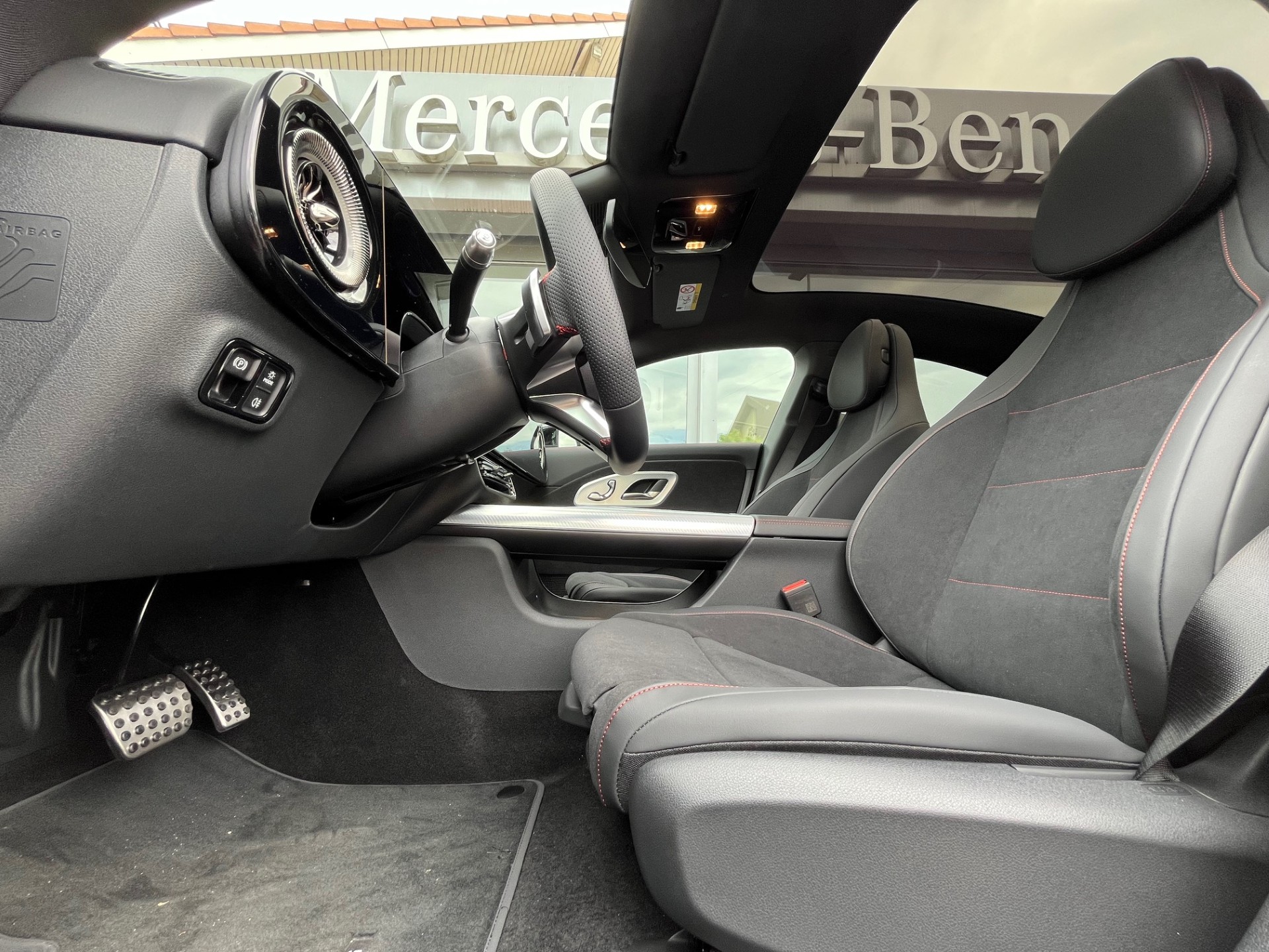 MERCEDES-BENZ CLA 220 8G-DCT 4Matic - 18