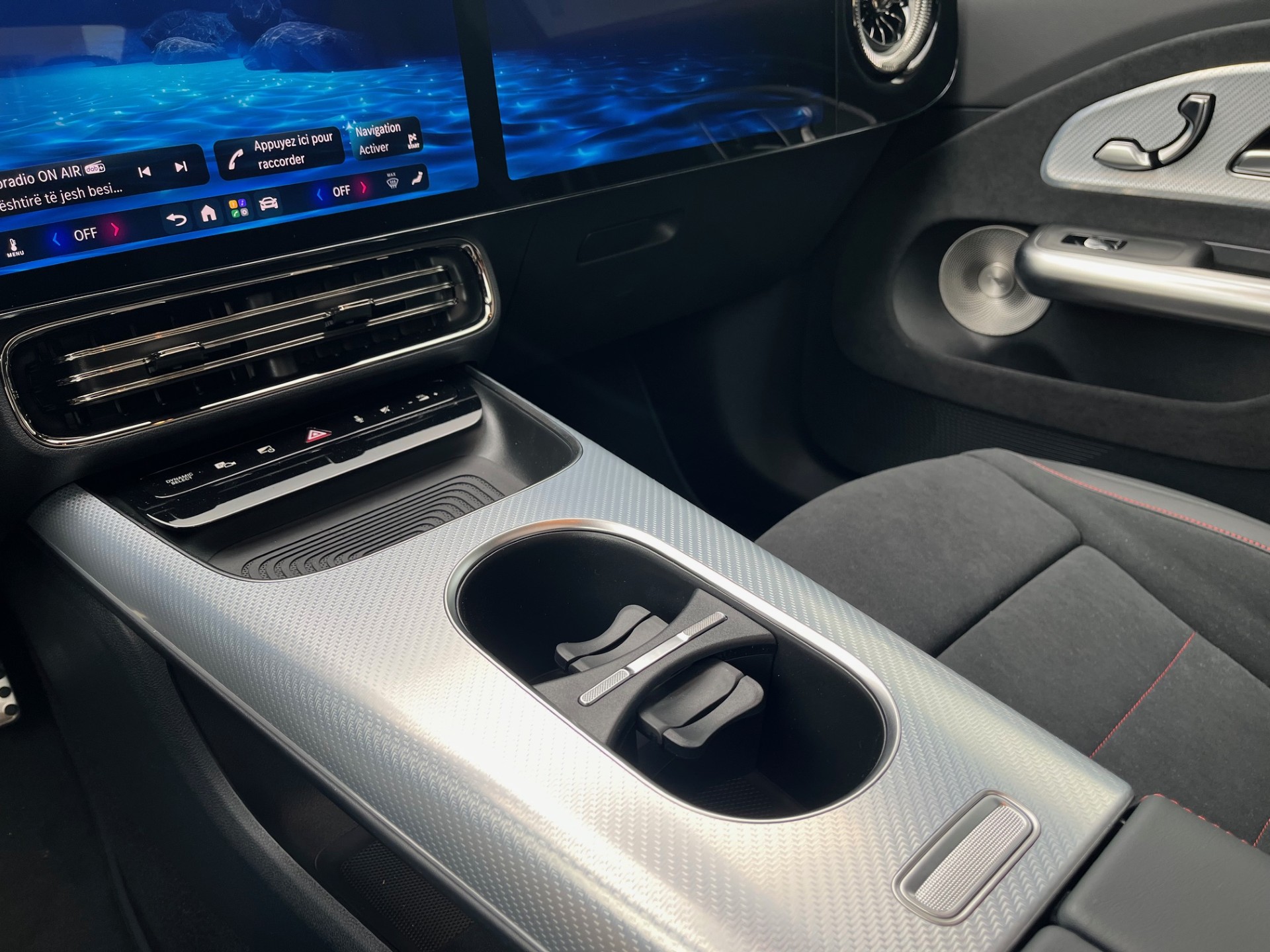 MERCEDES-BENZ CLA 220 8G-DCT 4Matic - 15