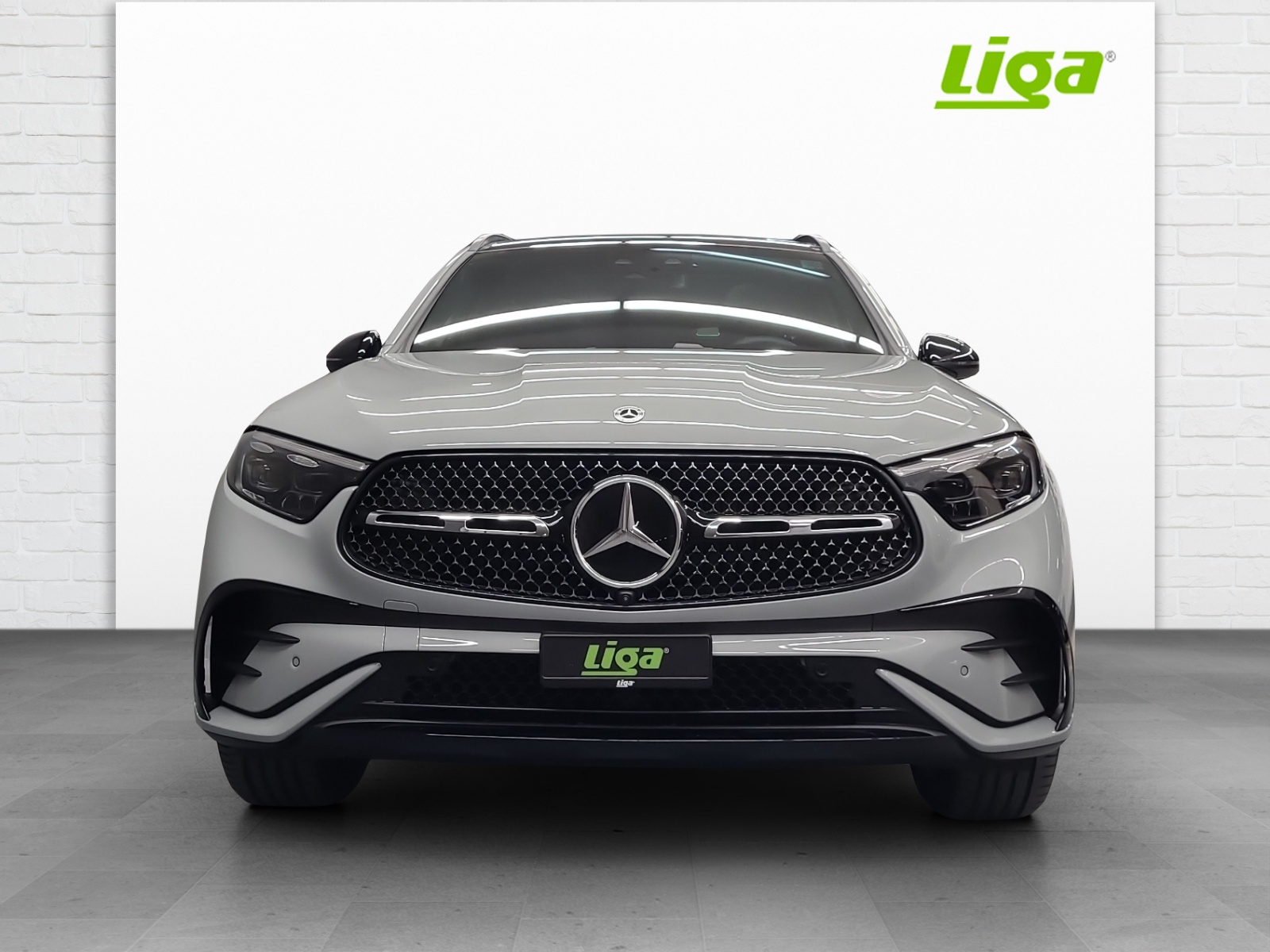 MERCEDES-BENZ GLC 220 d AMG Line 4Matic - 3