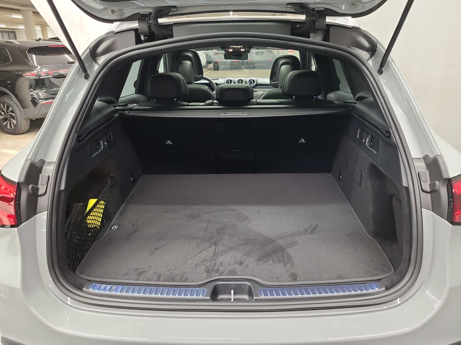 MERCEDES-BENZ GLC 220 d AMG Line 4Matic - 11