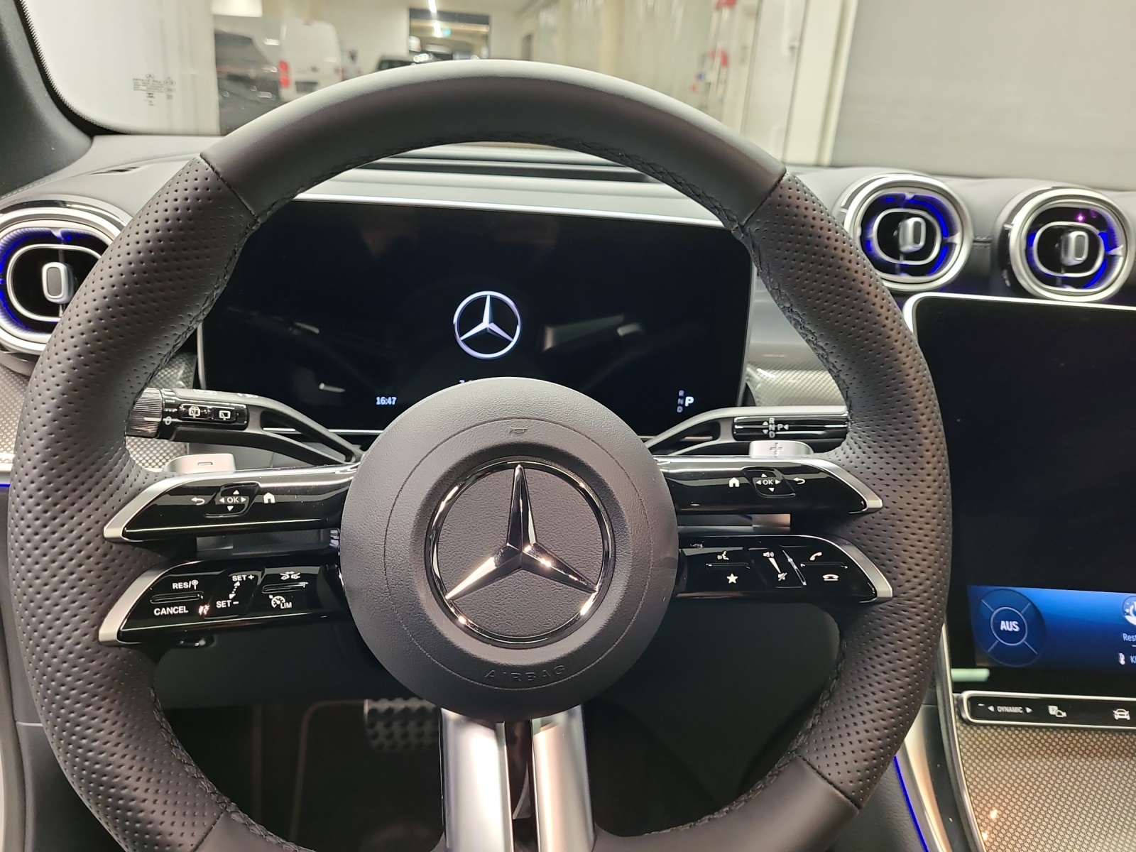 MERCEDES-BENZ GLC 220 d AMG Line 4Matic - 15