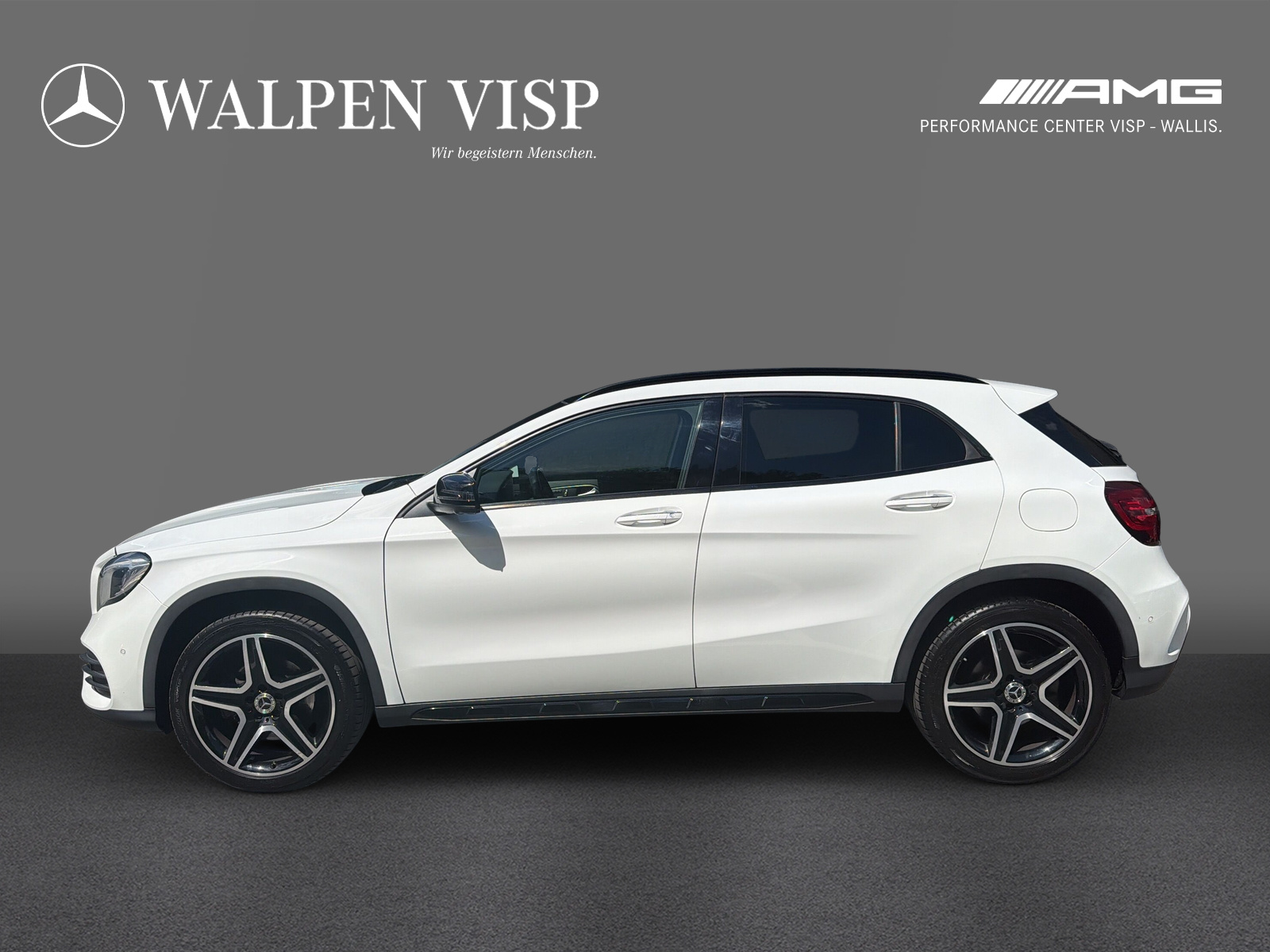 MERCEDES-BENZ GLA 250 AMG Line 4Matic - 3