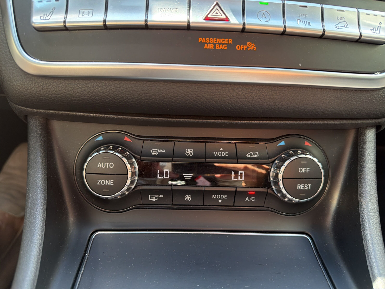 MERCEDES-BENZ GLA 250 AMG Line 4Matic - 28