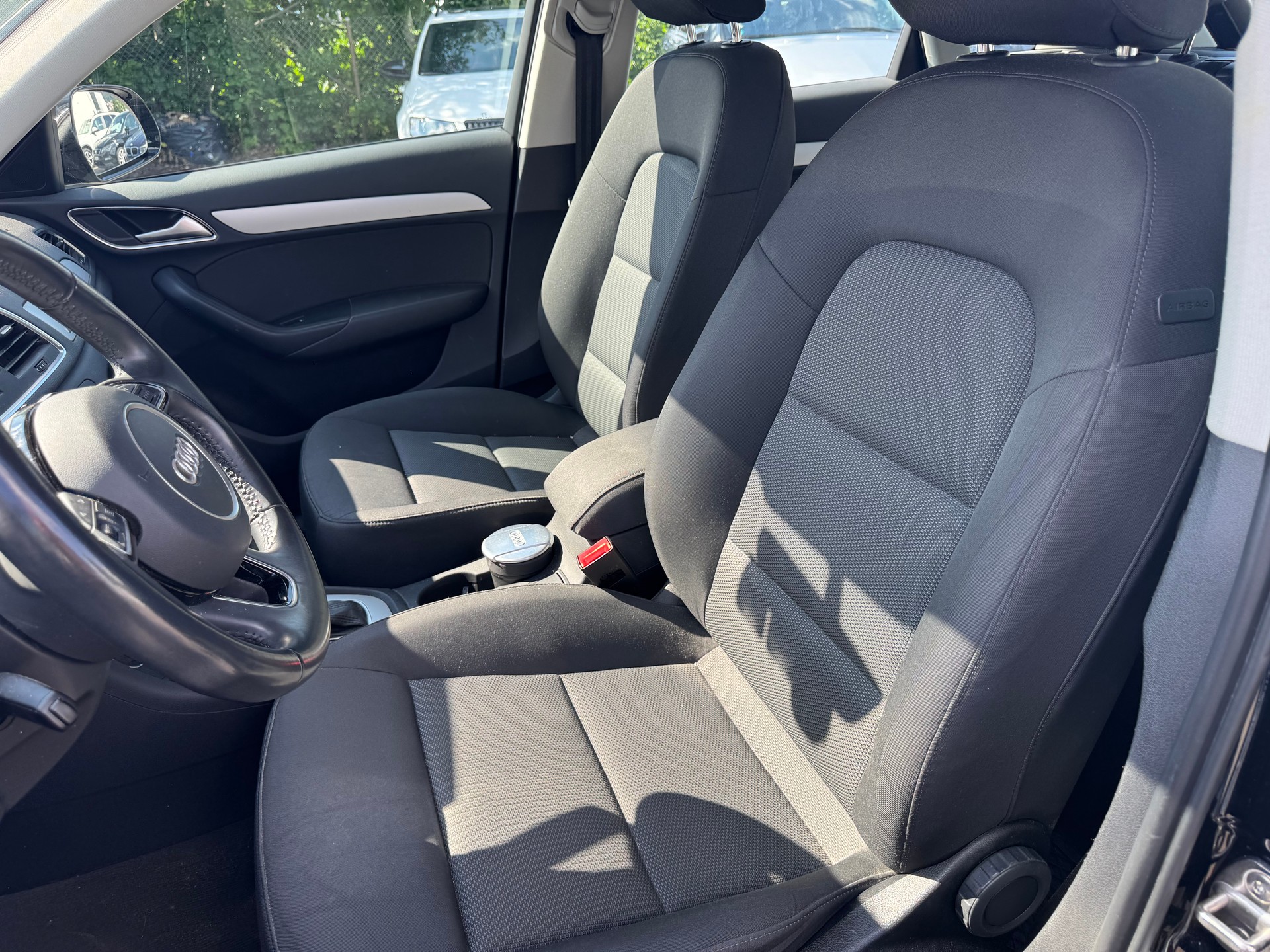 AUDI Q3 2.0 TDI quattro S-tronic - 8