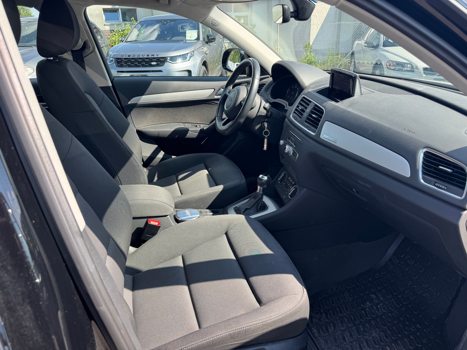 AUDI Q3 2.0 TDI quattro S-tronic - 9