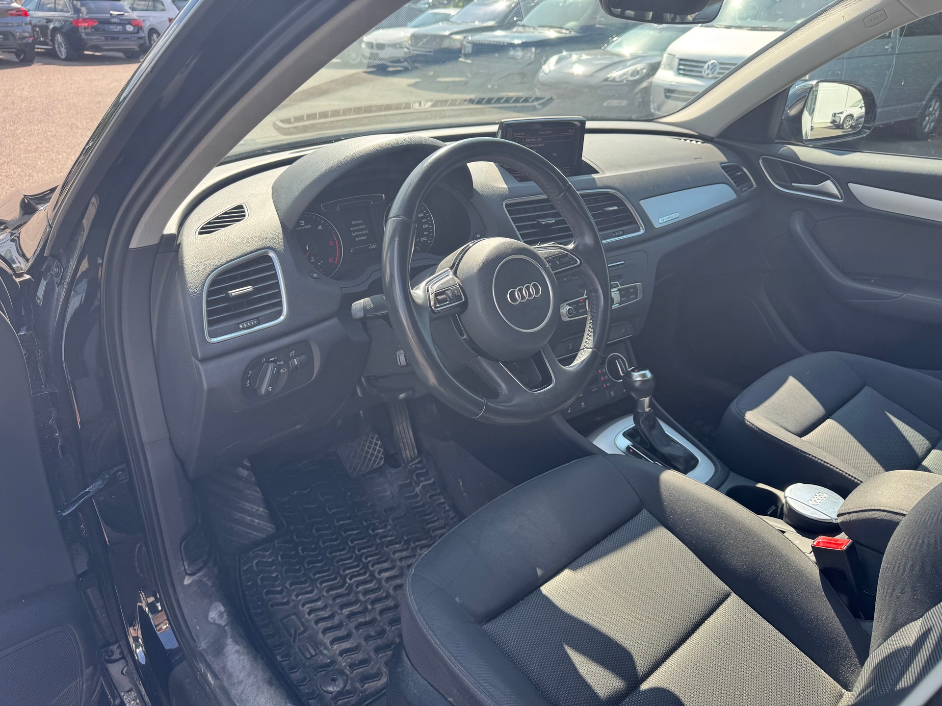 AUDI Q3 2.0 TDI quattro S-tronic - 6