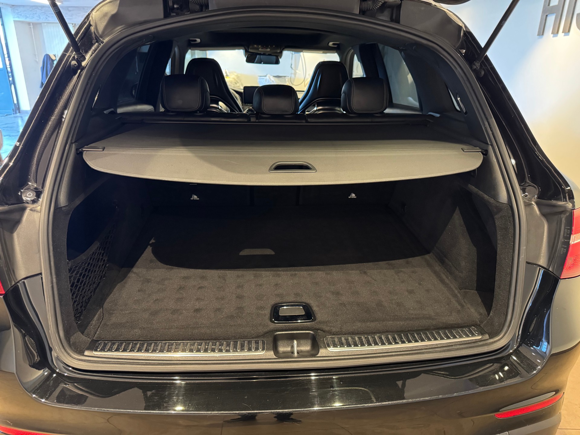 MERCEDES-BENZ GLC 63 S AMG 4m+ - 6