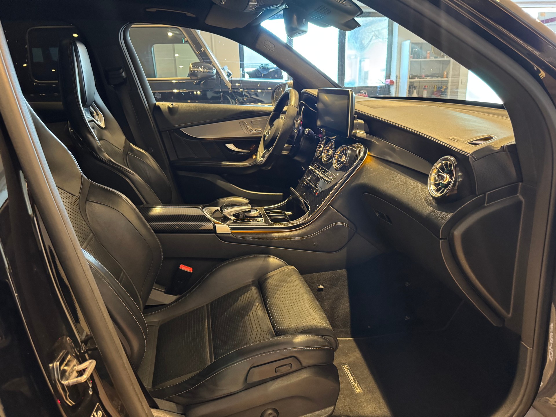 MERCEDES-BENZ GLC 63 S AMG 4m+ - 8