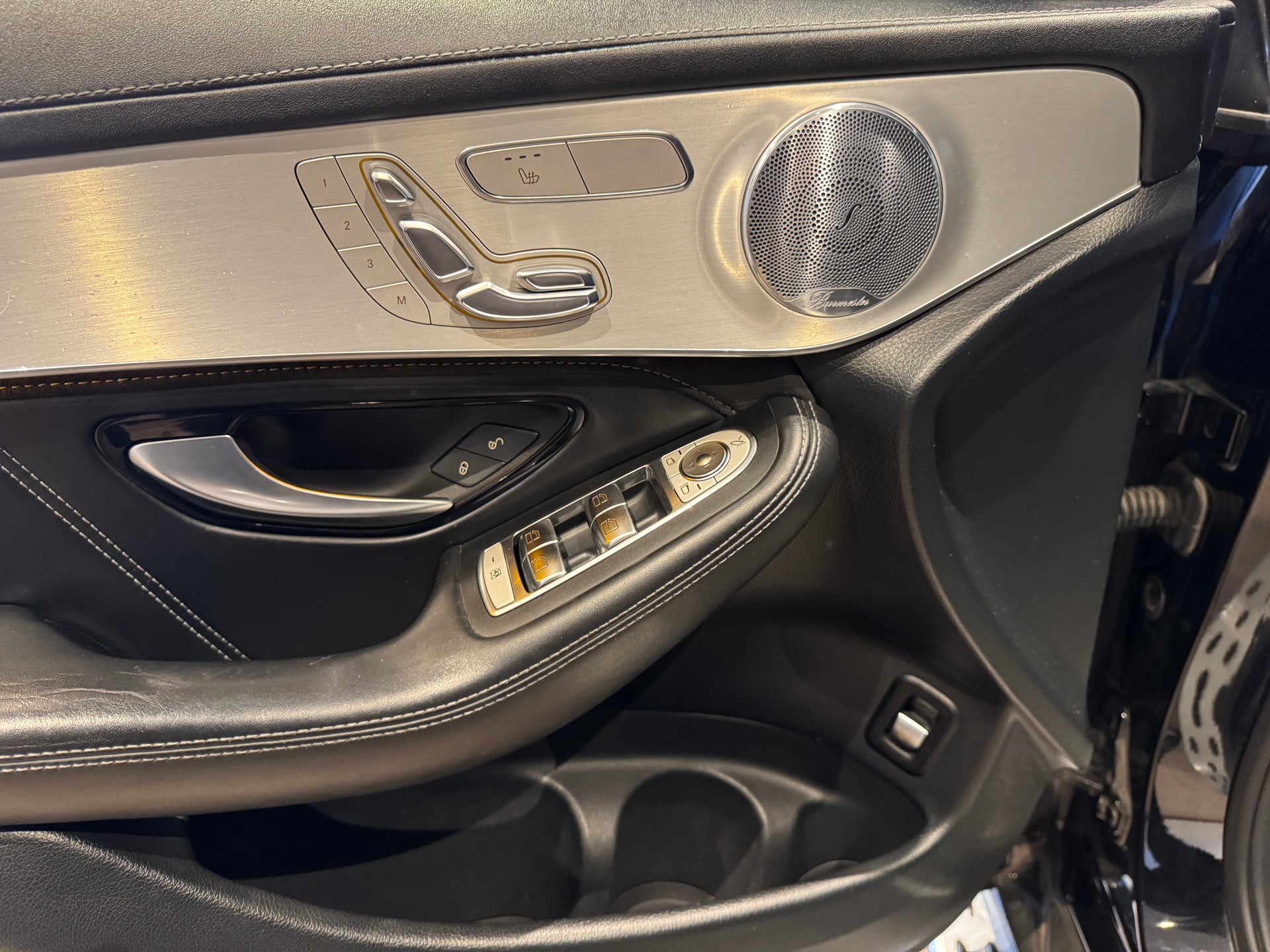 MERCEDES-BENZ GLC 63 S AMG 4m+ - 16