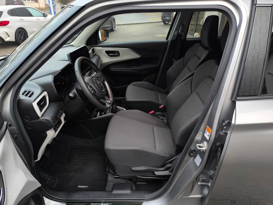 SUZUKI Swift 1.2 1st Edition Top Hybrid 4x4 - 4