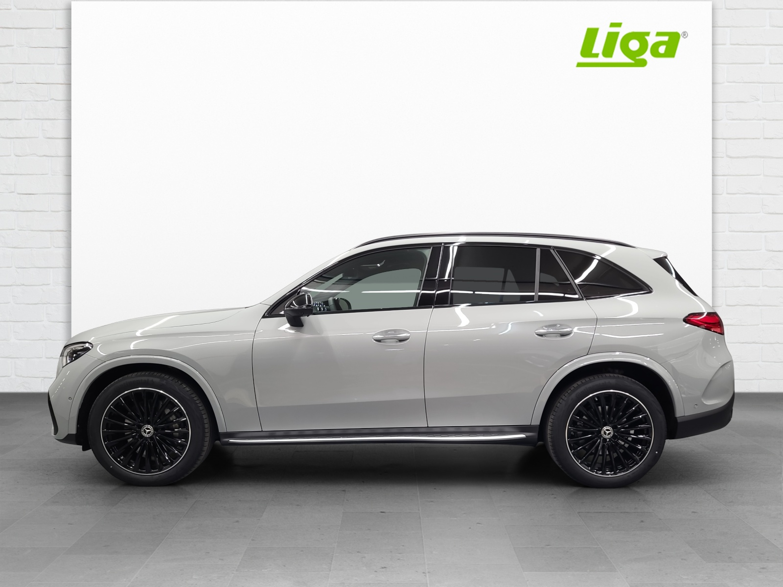 MERCEDES-BENZ GLC 220 d AMG Line 4Matic