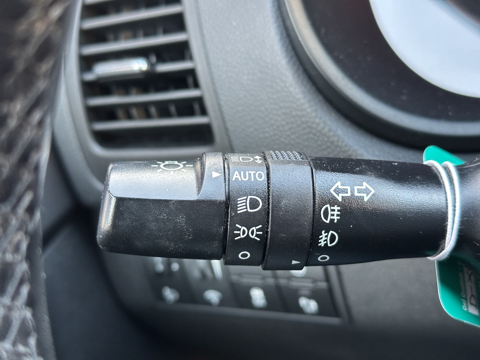 HYUNDAI iX20 1.6 Amplia Automatic - 22