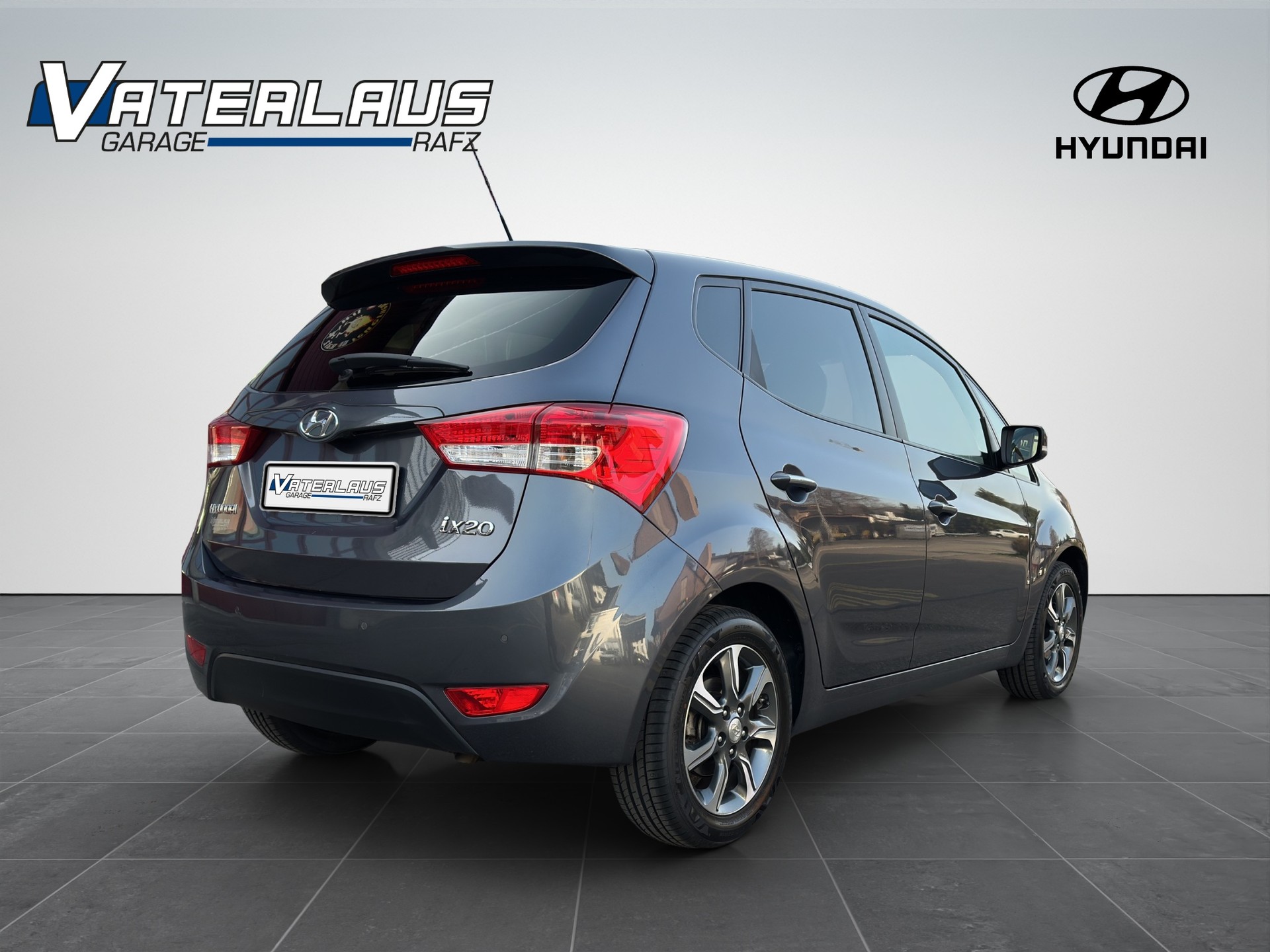 HYUNDAI iX20 1.6 Amplia Automatic - 6