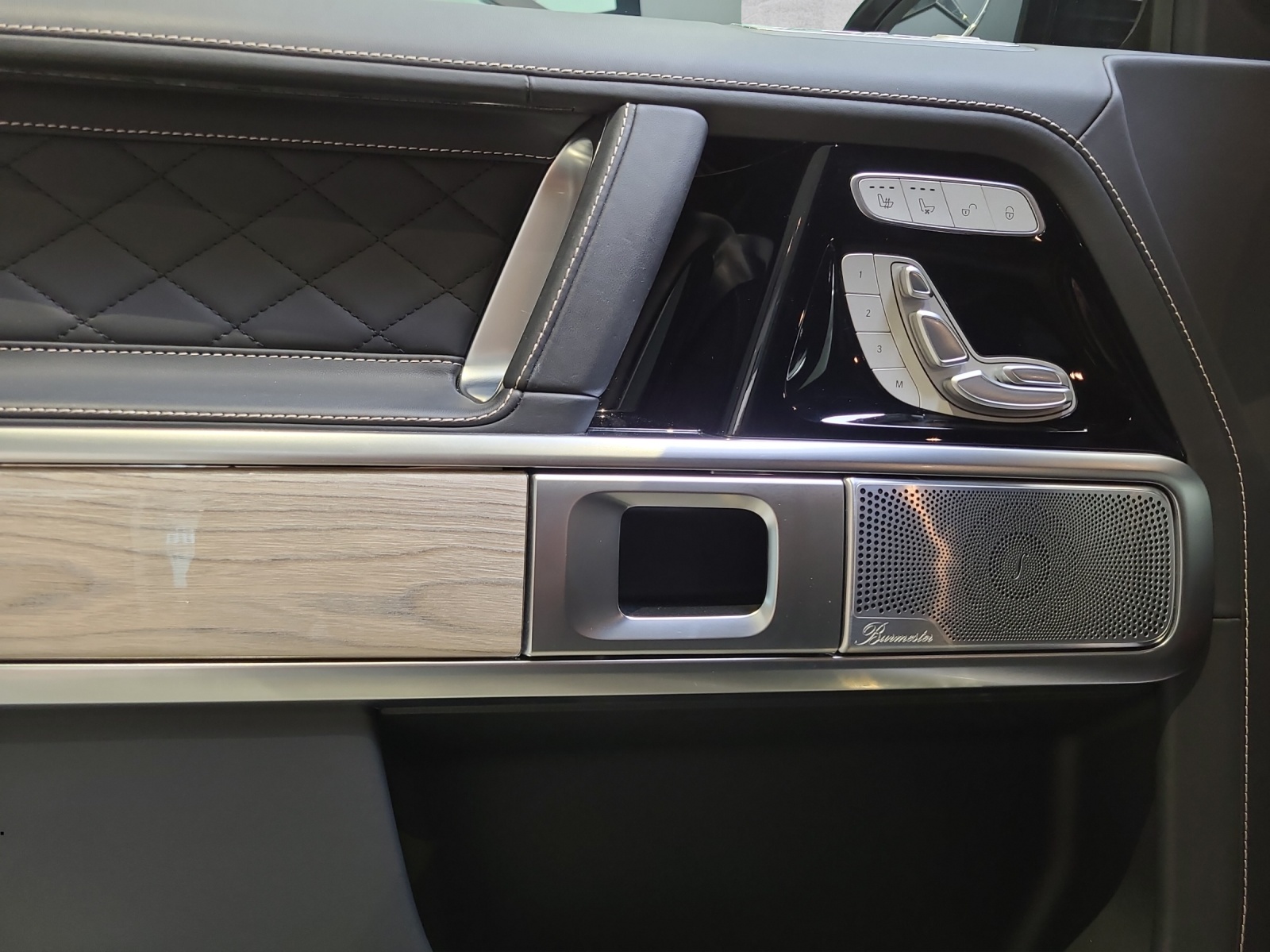 MERCEDES-BENZ G 400 d AMG Line 9G-Tronic - 9