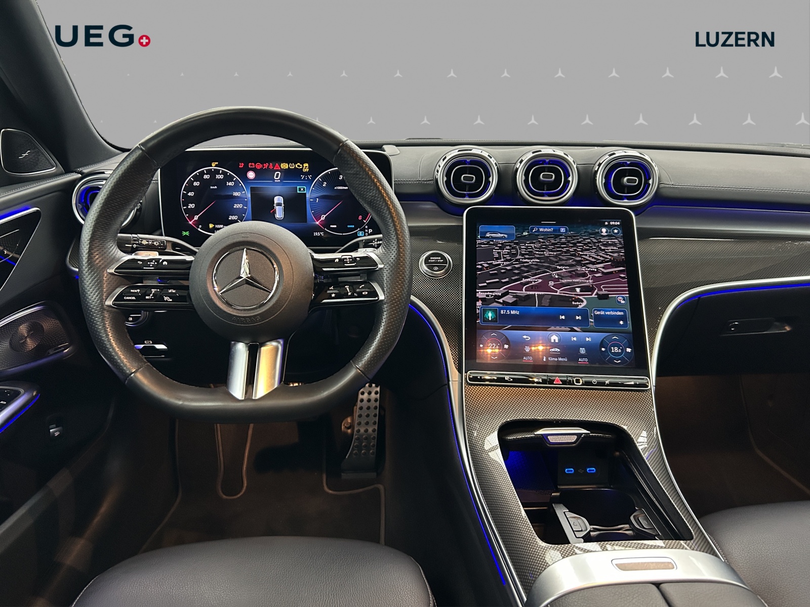 MERCEDES-BENZ C 220 d T 4Matic AMG Line - 11
