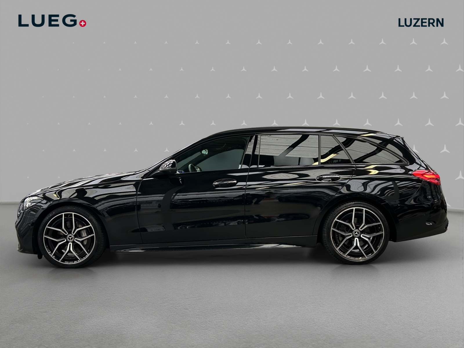 MERCEDES-BENZ C 220 d T 4Matic AMG Line - 2