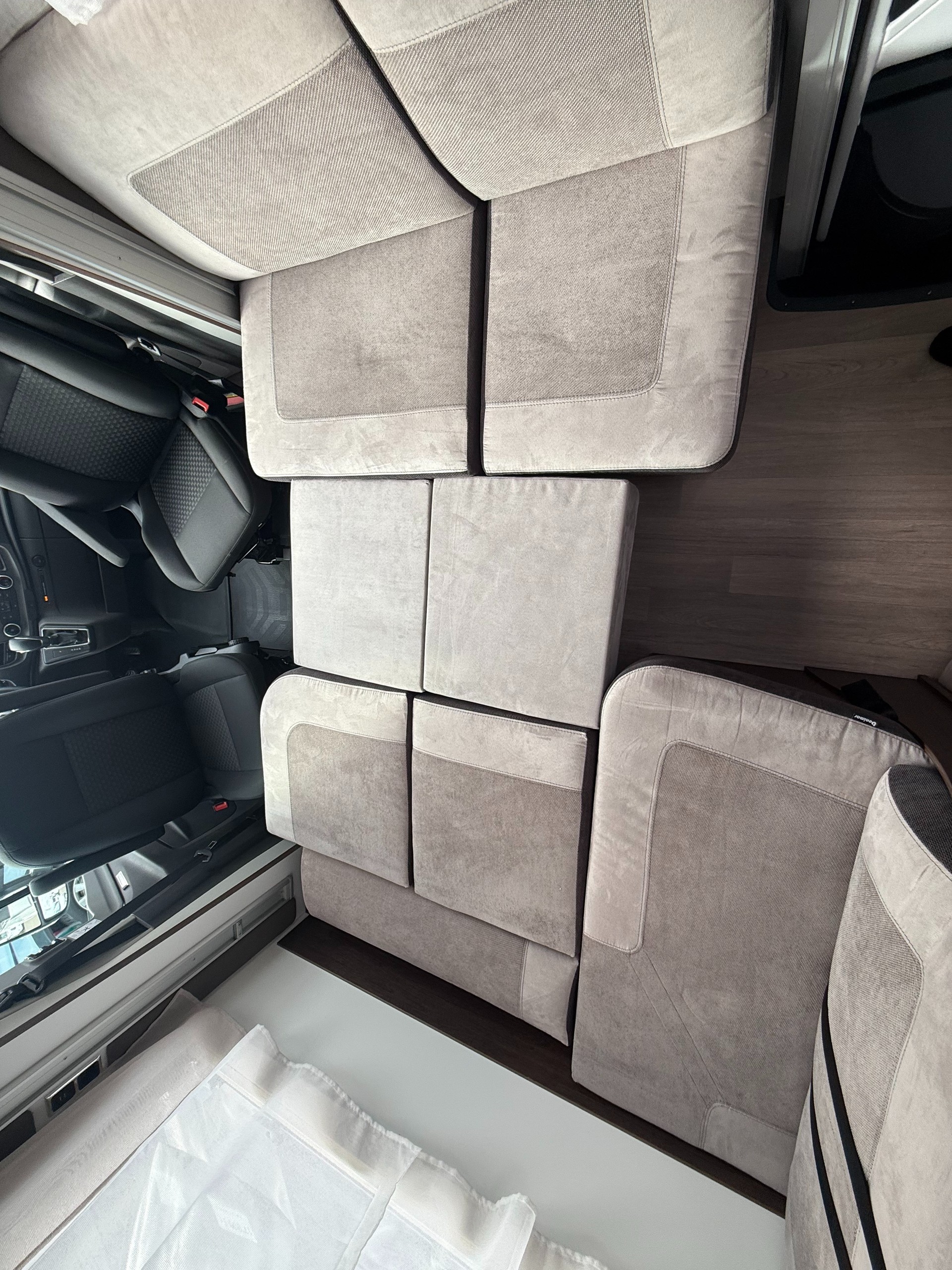 BENIMAR Benimar Tessoro 483 Automatique 170 PS (Panneau solaire 140W, Porte-vélos) - 6