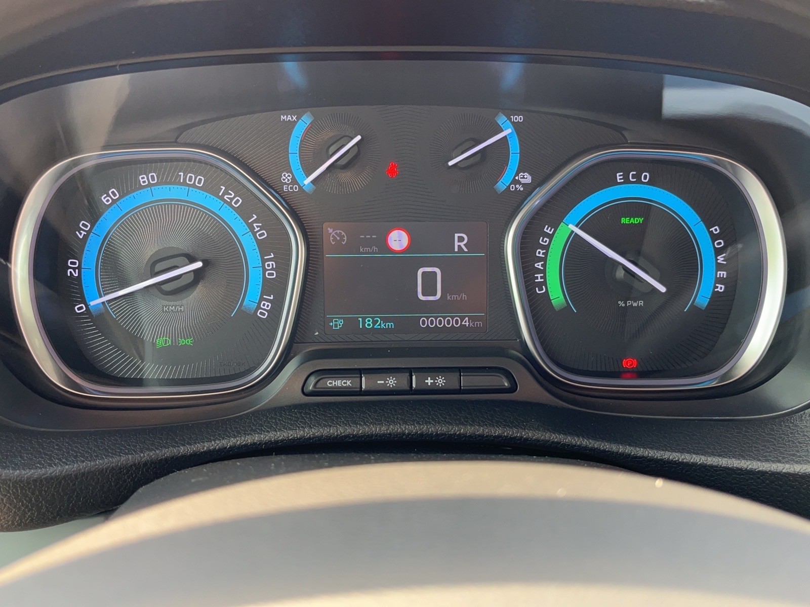 FIAT Scudo Elektro Kaw. L2 50 kWh Lounge - 16