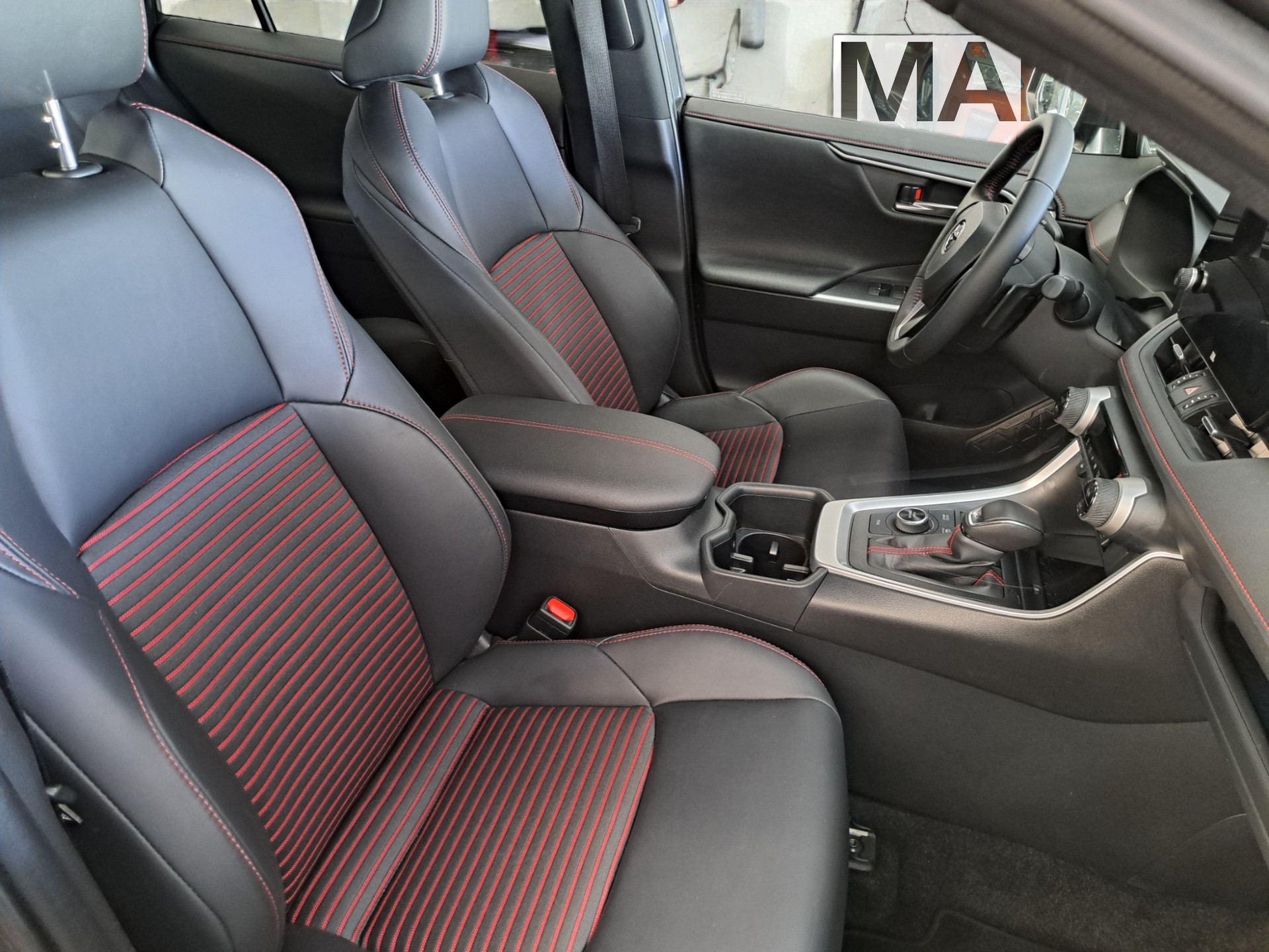 TOYOTA RAV-4 2.5 PHEV Premium e-CVT 4WD - 5