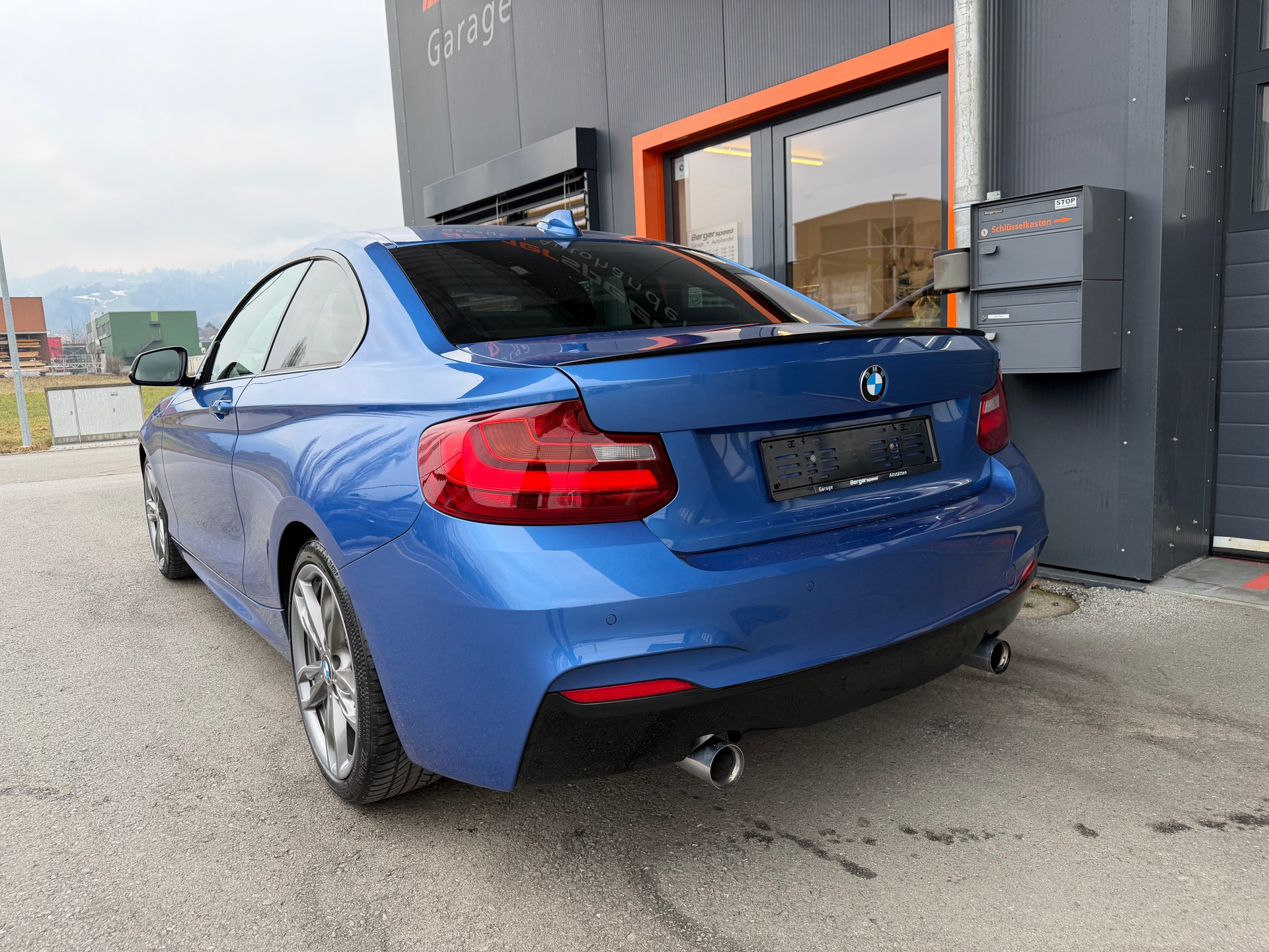 BMW M235i Steptronic - 7