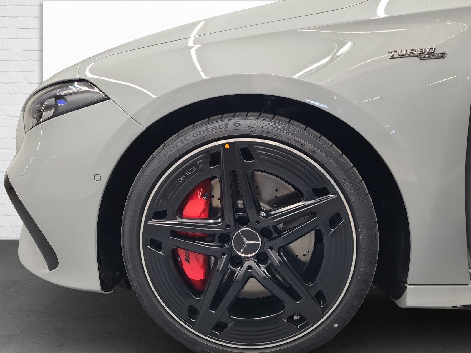 MERCEDES-BENZ AMG A 35 4Matic - 6