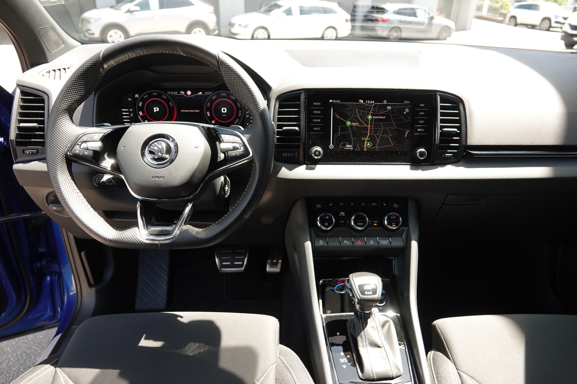 SKODA Karoq 2.0 TSI SportLine DSG 4x4 - 10