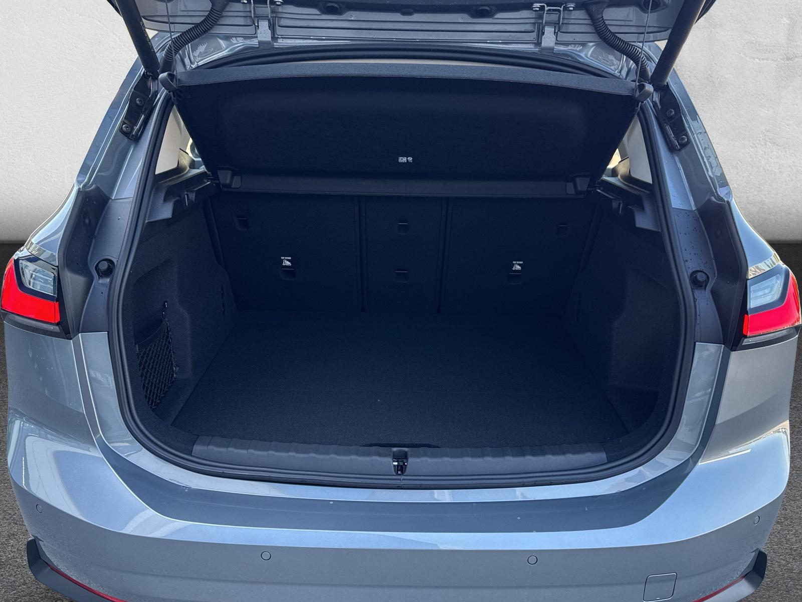 BMW 223i Active Tourer U06 (CH) 📍 - 10