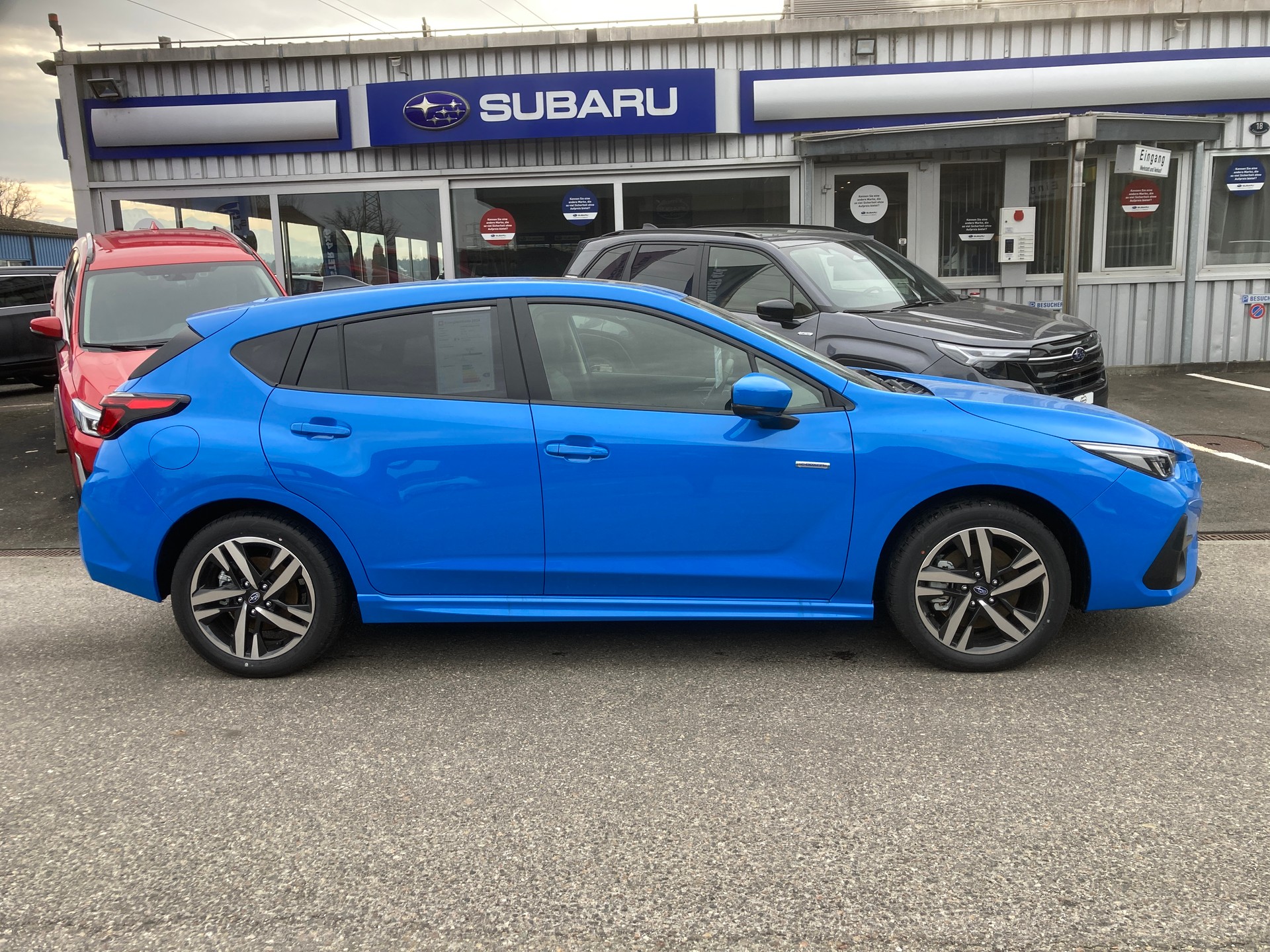 SUBARU Impreza 2.0 e-Boxer Luxury AWD Lineartronic - 2