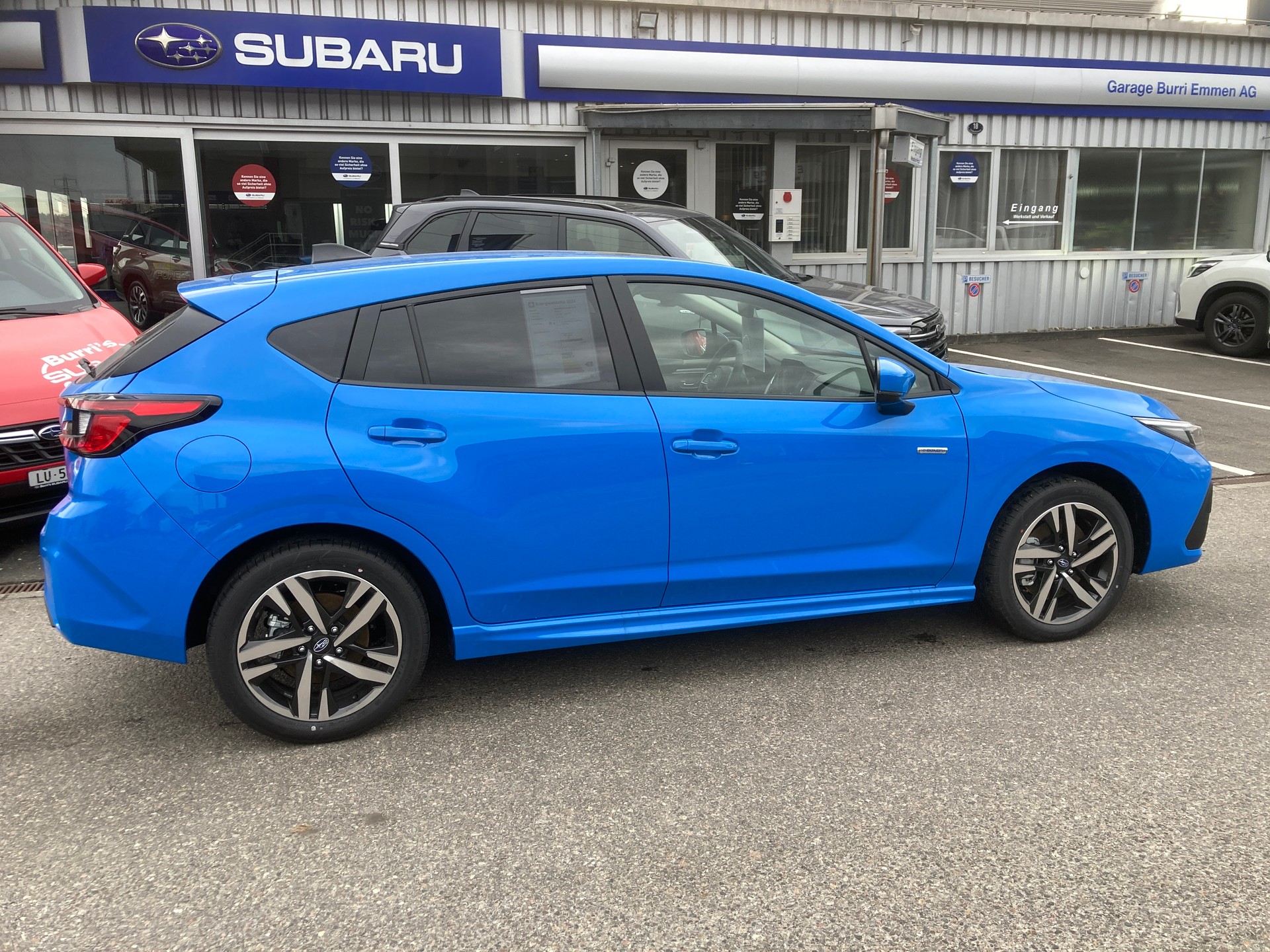 SUBARU Impreza 2.0 e-Boxer Luxury AWD Lineartronic - 3