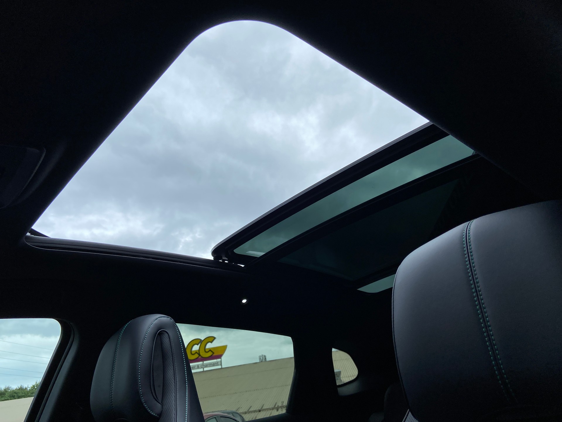 BYD Seal U DM-i Comfort - 4