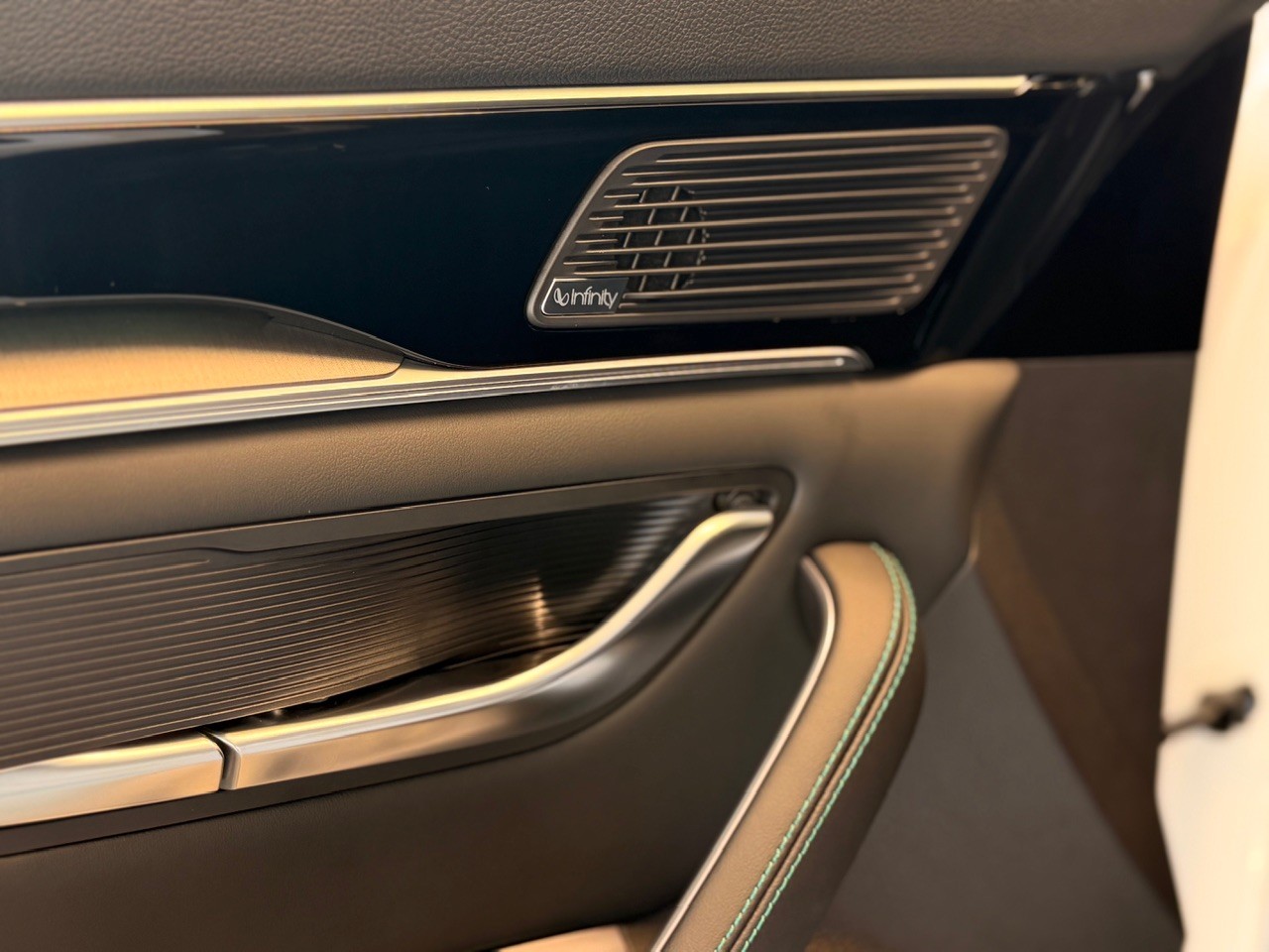 BYD Seal U DM-i Boost - 19