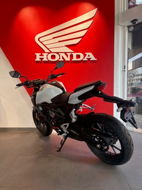 HONDA CB 125 R - 5