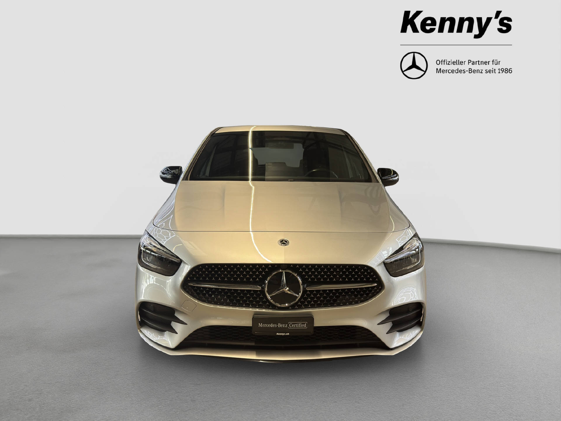 MERCEDES-BENZ B 200 AMG Line - 2