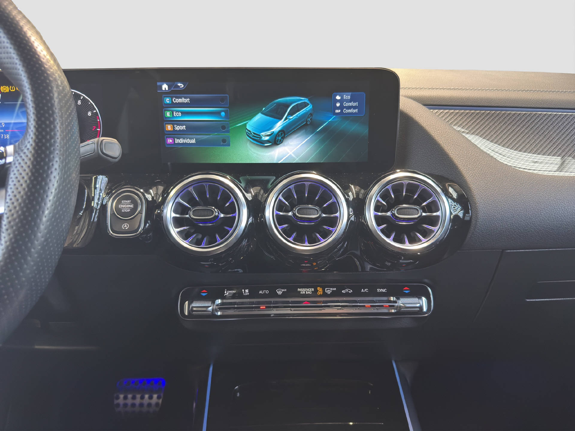 MERCEDES-BENZ B 200 AMG Line - 10