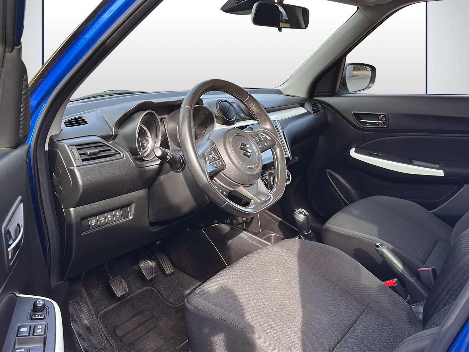 SUZUKI Swift 1.2 Compact Top Hybrid 4x4 - 6