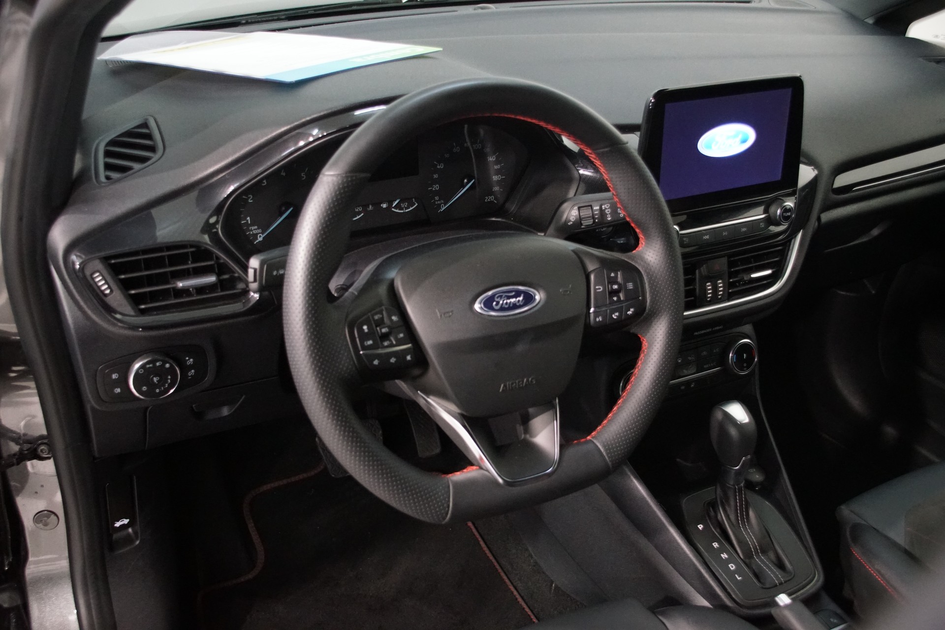 FORD Fiesta 1.0 SCTi MHEV ST Line X **swiss** Automat - 16