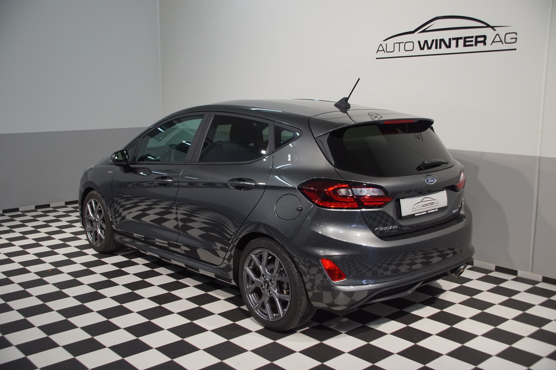 FORD Fiesta 1.0 SCTi MHEV ST Line X **swiss** Automat - 7