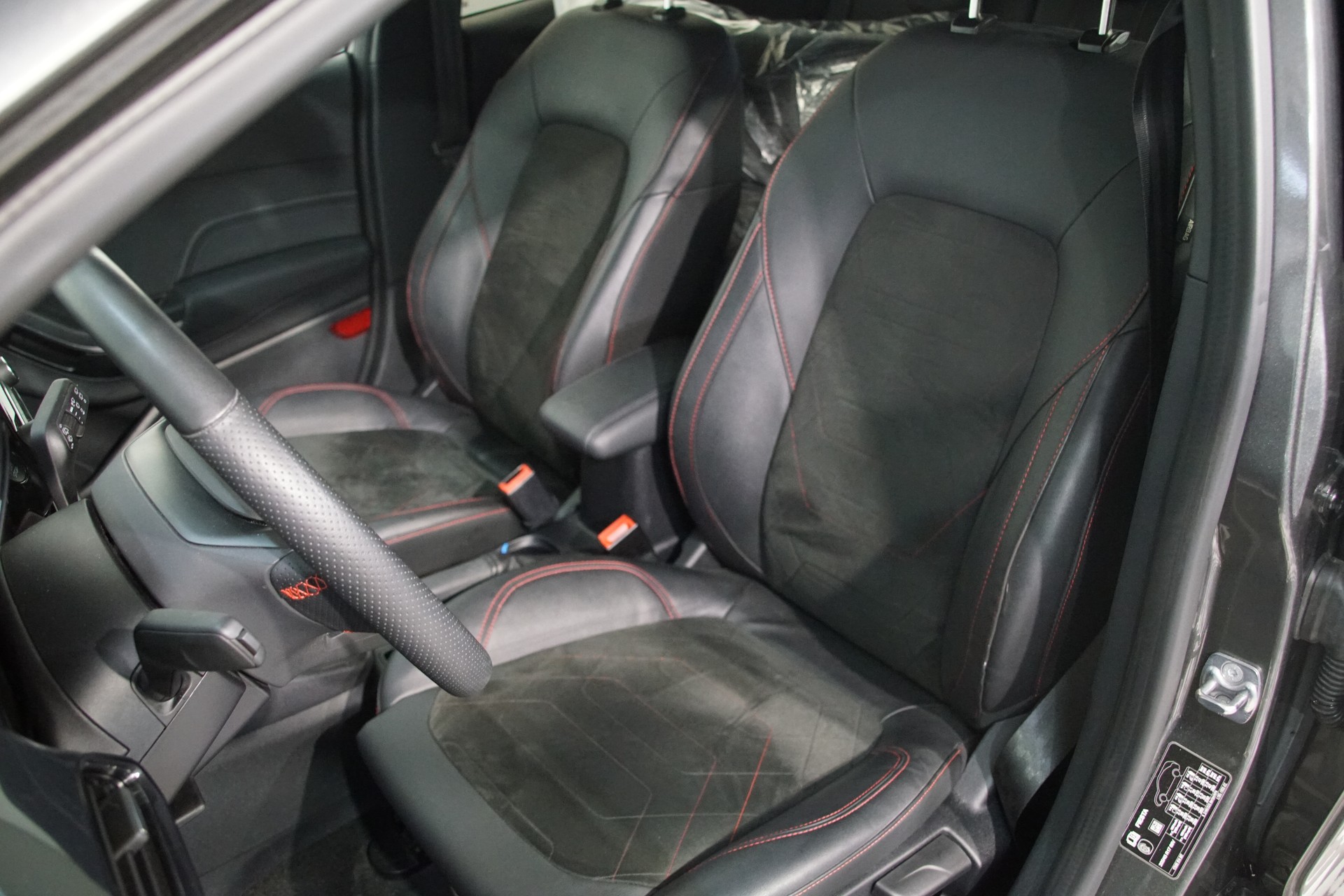 FORD Fiesta 1.0 SCTi MHEV ST Line X **swiss** Automat - 15