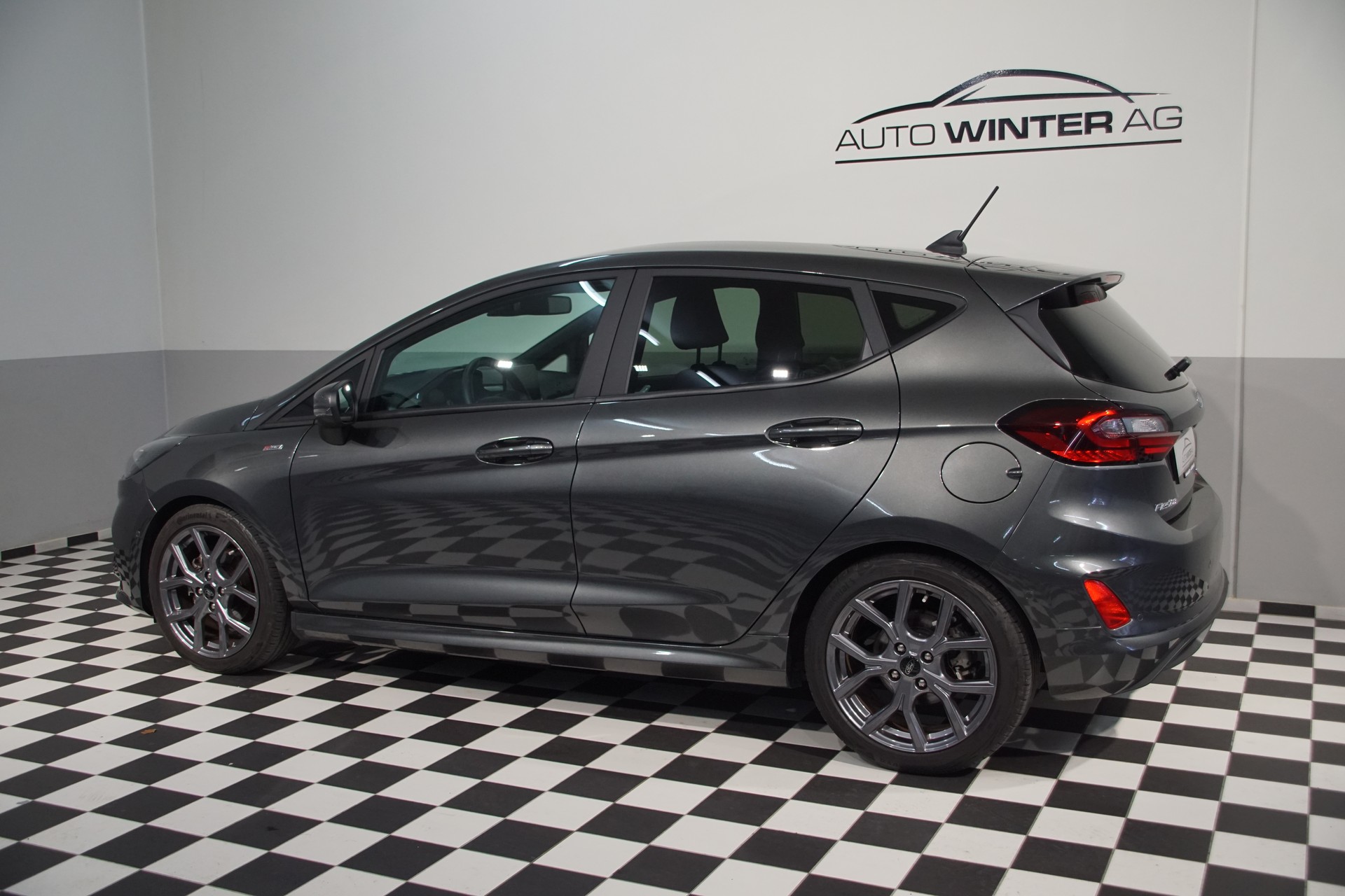 FORD Fiesta 1.0 SCTi MHEV ST Line X **swiss** Automat - 9