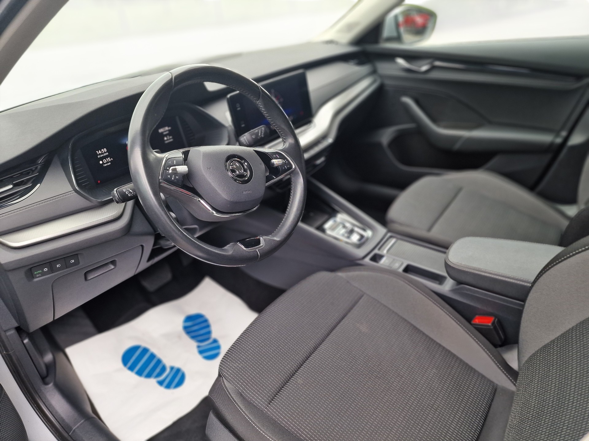 SKODA Octavia Combi 2.0 TDI DSG Ambition 4x4 24Mt Gara Anhängkupp - 9