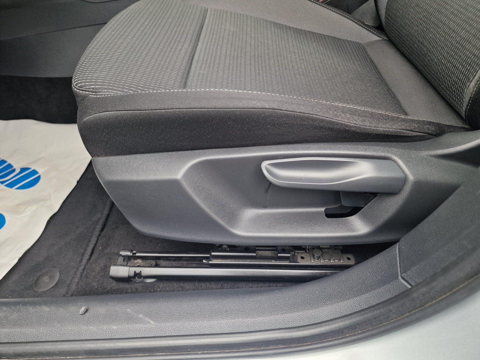 SKODA Octavia Combi 2.0 TDI DSG Ambition 4x4 24Mt Gara Anhängkupp - 11