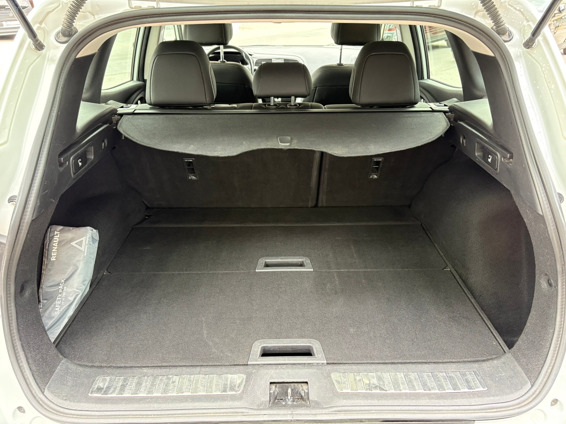 RENAULT Kadjar 1.7 Bl. dCI Intens 4x4 - 12