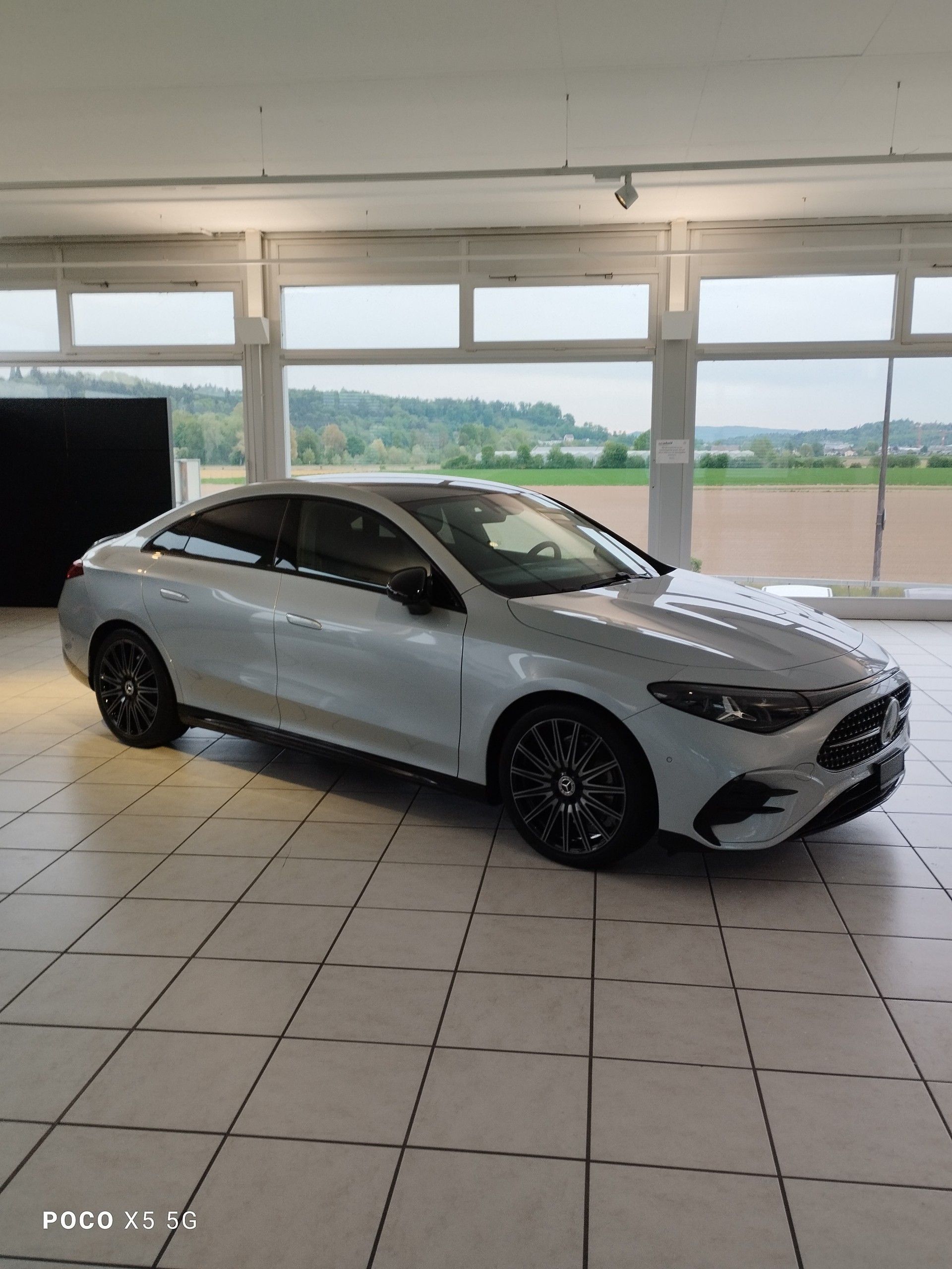 MERCEDES-BENZ CLA 220 4MATIC