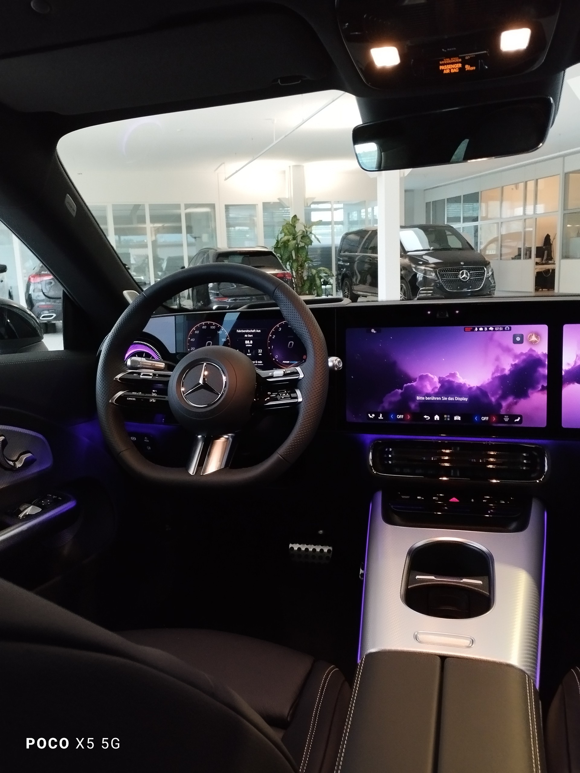 MERCEDES-BENZ CLA 220 4MATIC - 9