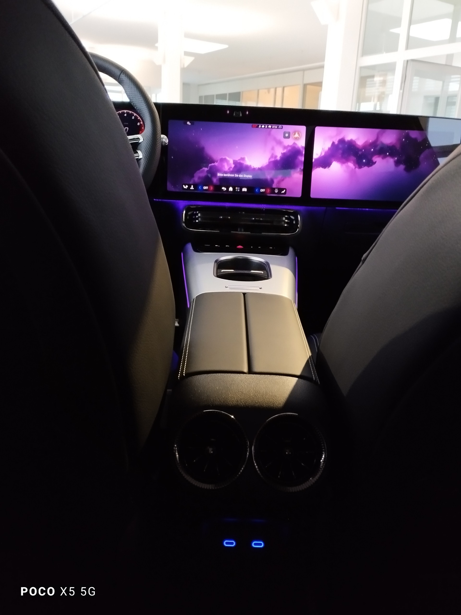 MERCEDES-BENZ CLA 220 4MATIC - 11