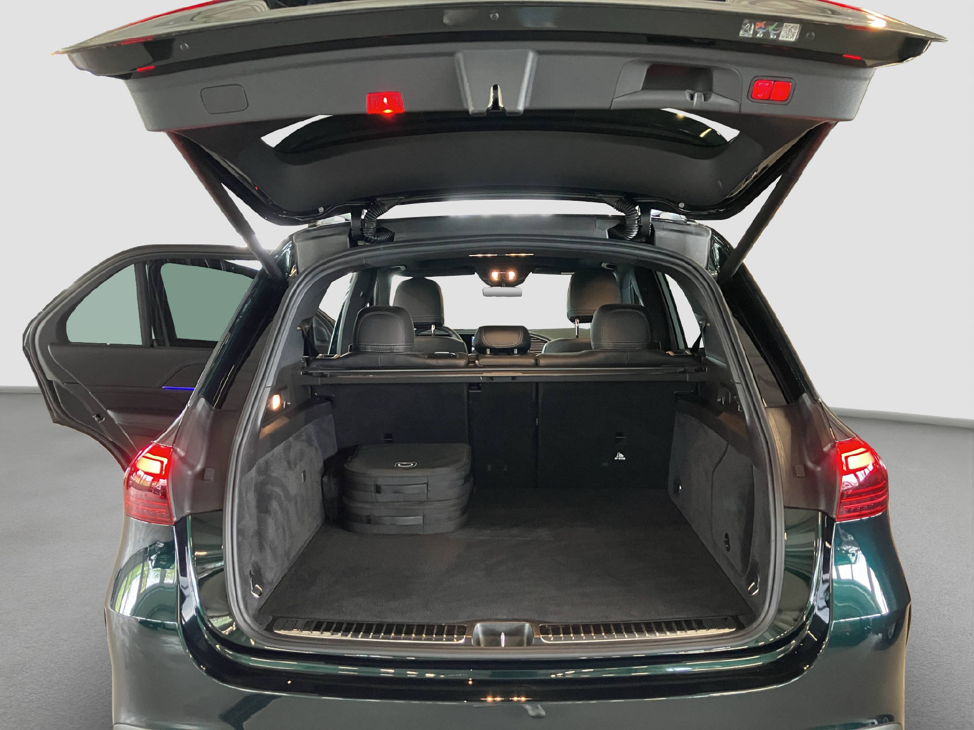 MERCEDES-BENZ GLE 400 e AMG Line 4MATIC - 15