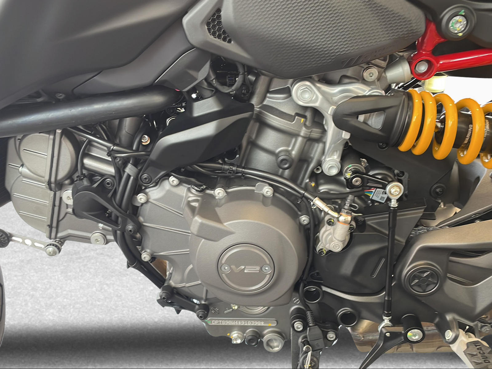 DUCATI 890 Monster ABS - 8